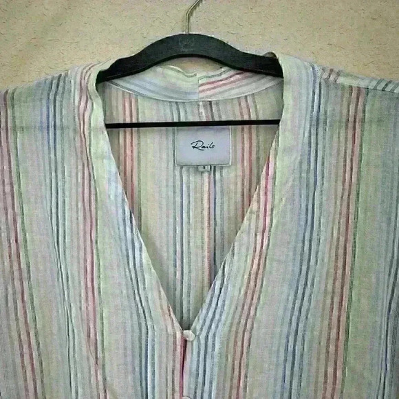 Rails Womens Small Blouse S/S Woven Button V Neck Stripe Pink Blue Green TC1 - Picture 4 of 7